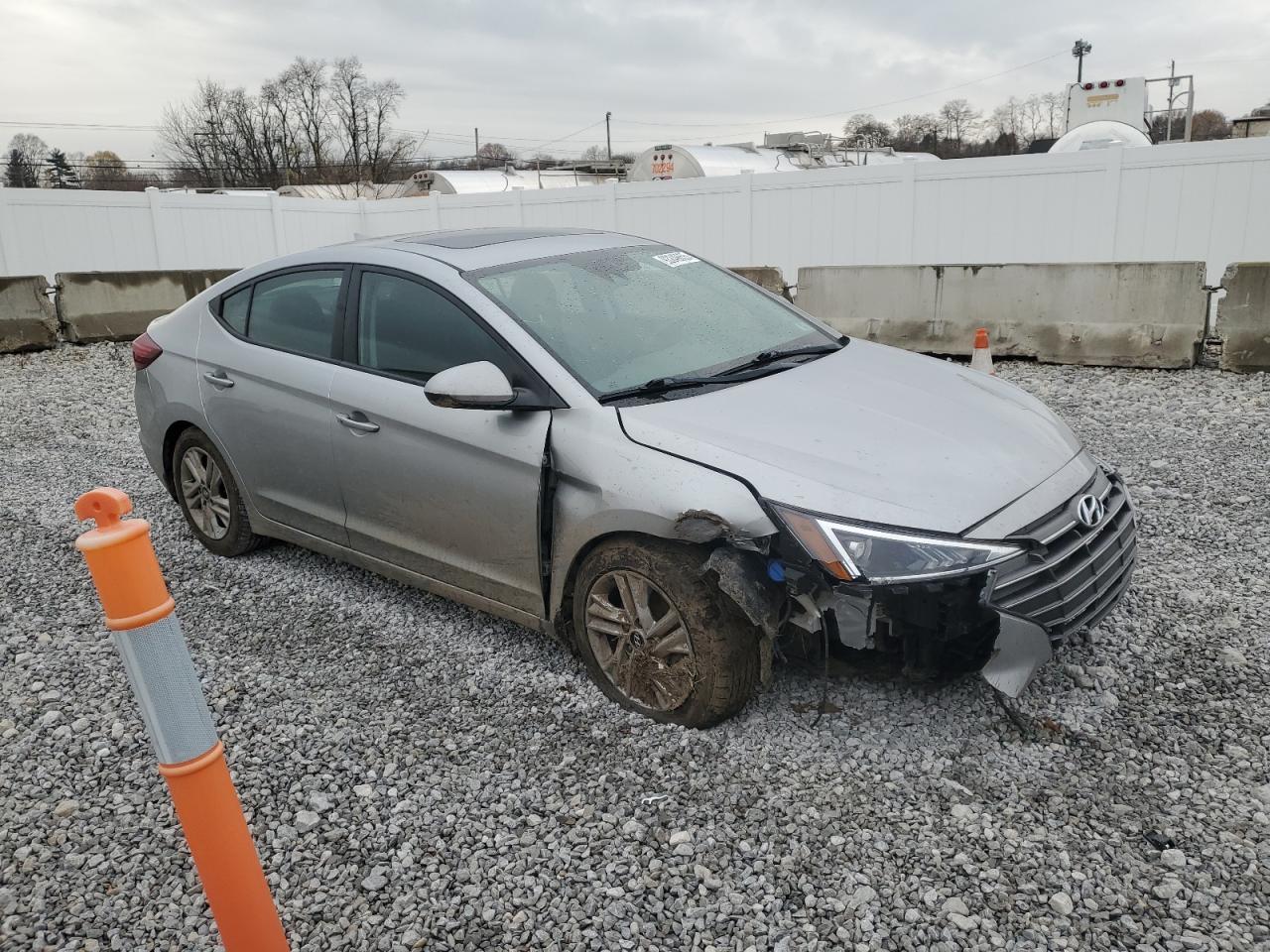 2020 Hyundai Elantra Sel - Фото 4