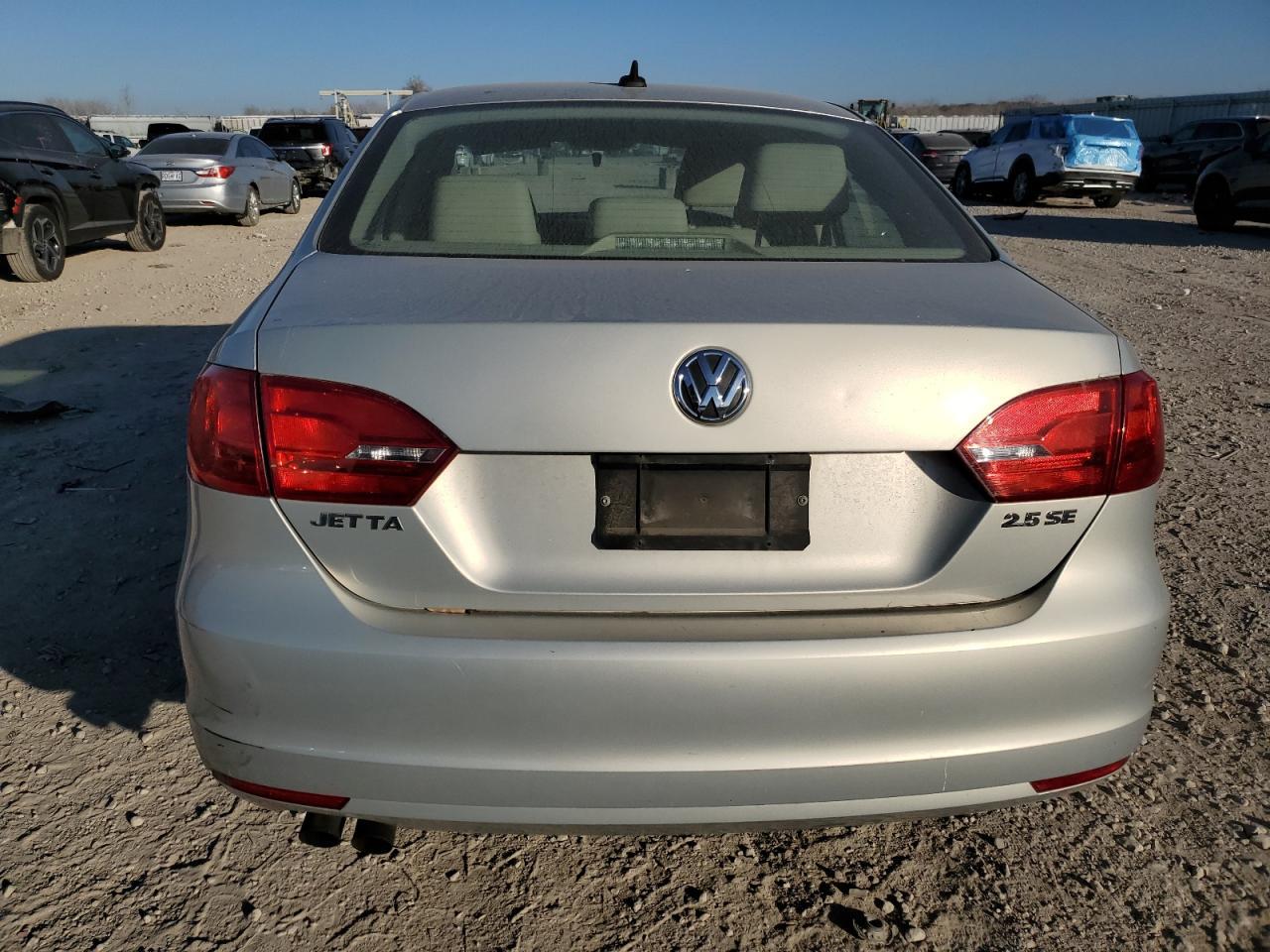 2011 Volkswagen Jetta Se - Фото 6