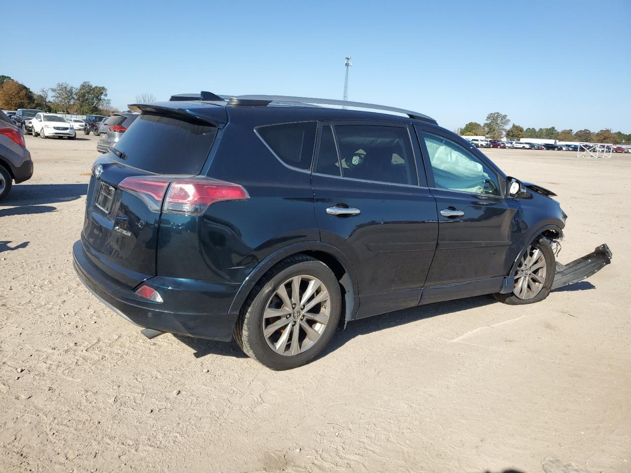 2017 Toyota Rav4 Limited - Фото 3