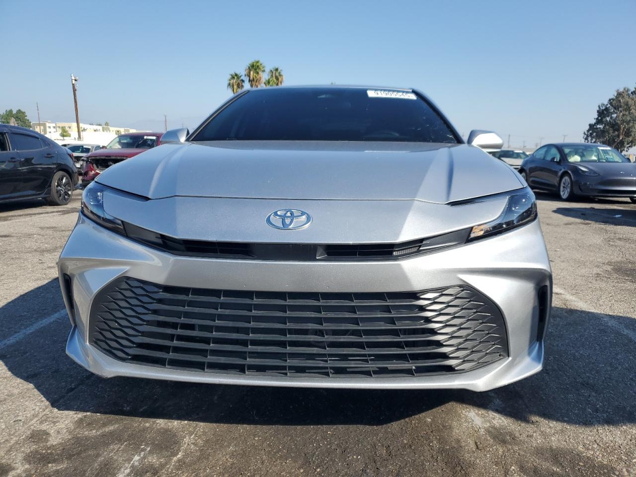 2025 Toyota Camry Xse - Image 5