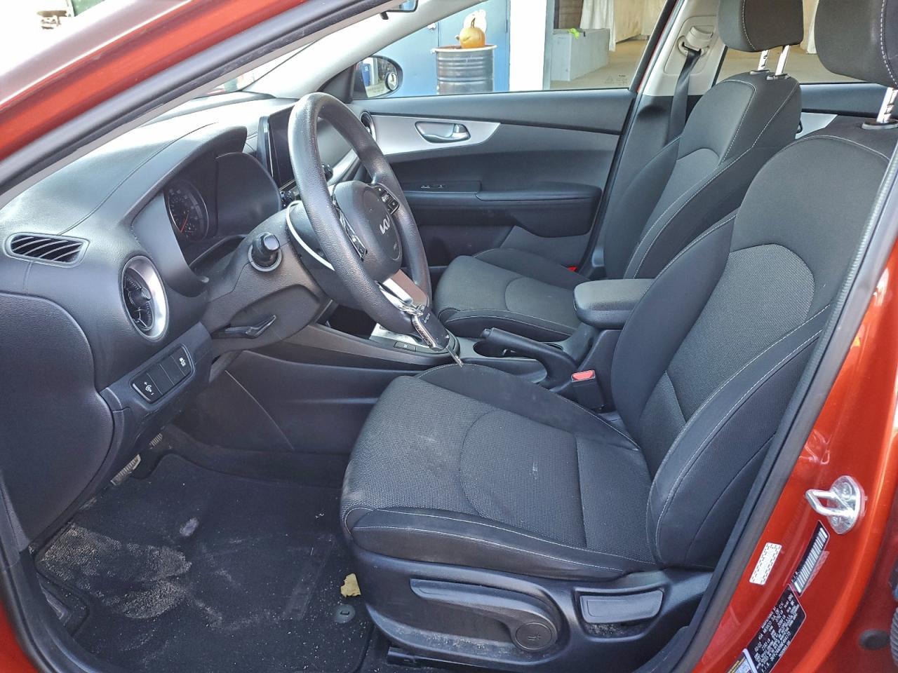 2022 Kia Forte Fe - Фото 7