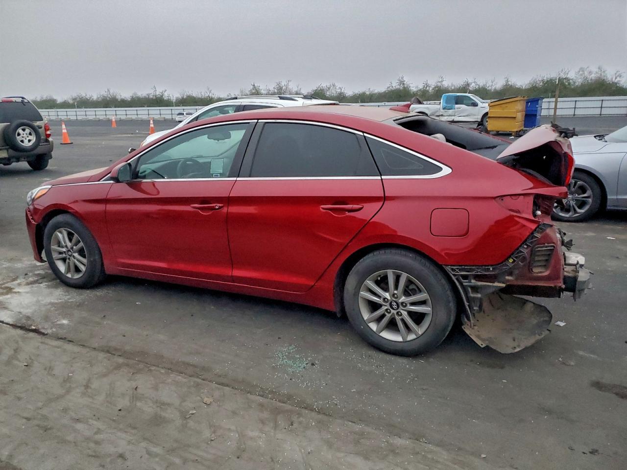 2016 Hyundai Sonata Se - Фото 2