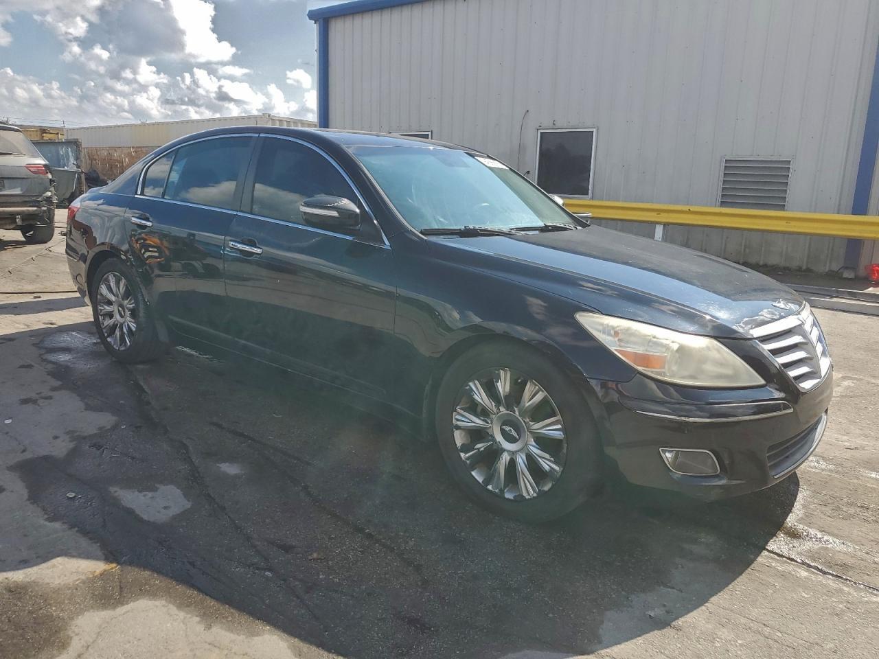 2011 Hyundai Genesis 3.8L V6 - Фото 4