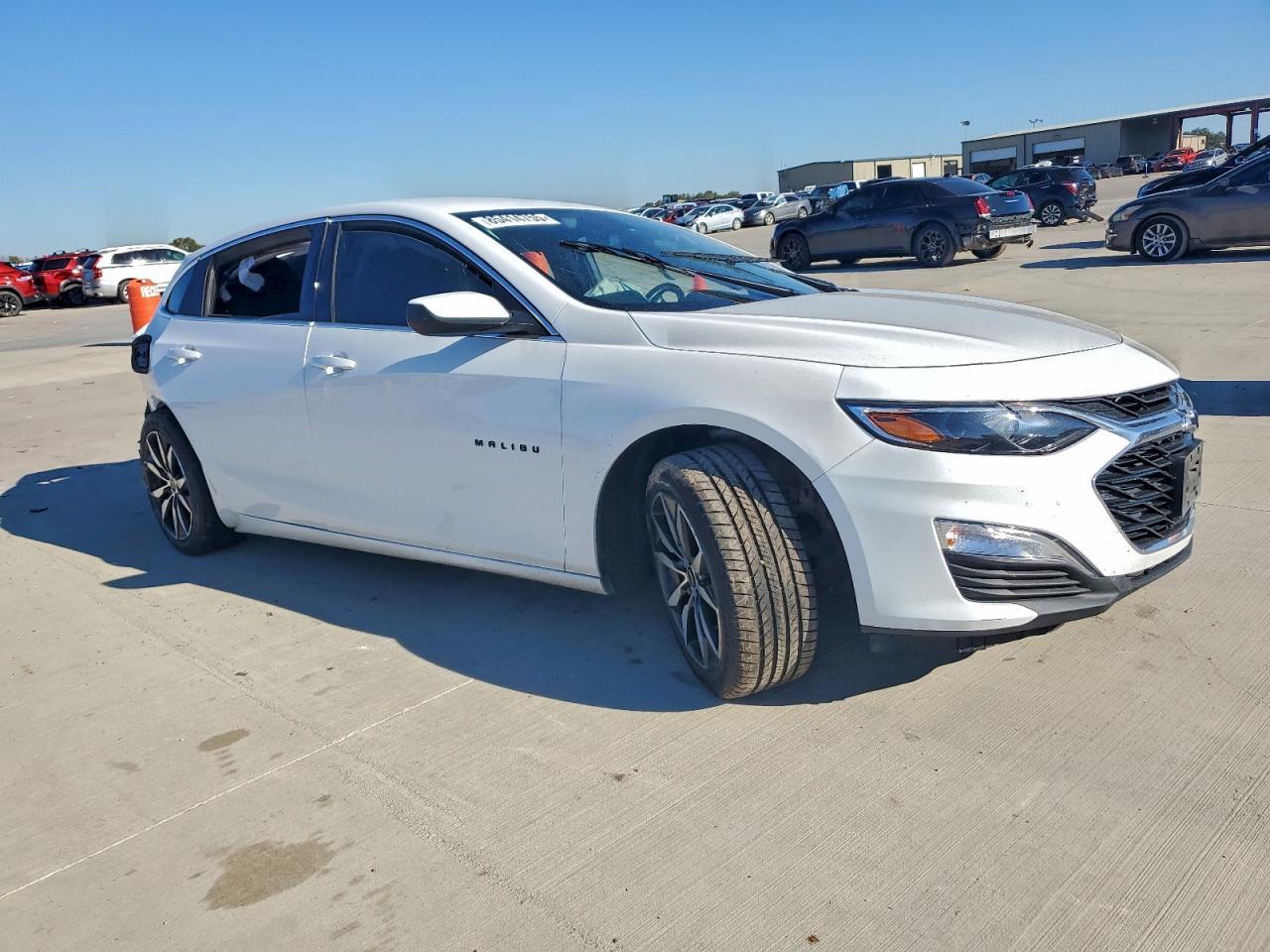 2021 Chevrolet Malibu Rs - Фото 4