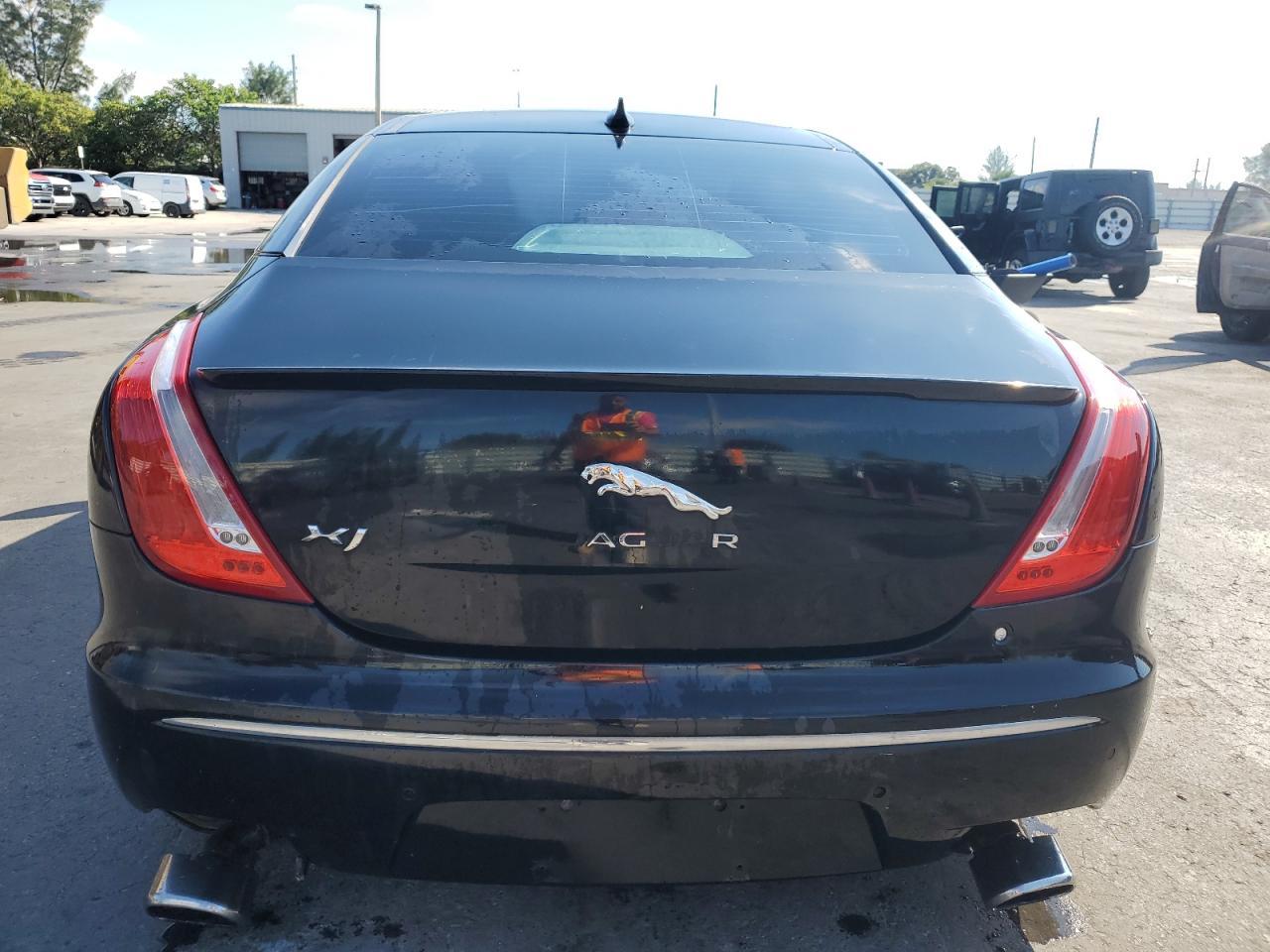 2015 Jaguar Xj - Фото 6