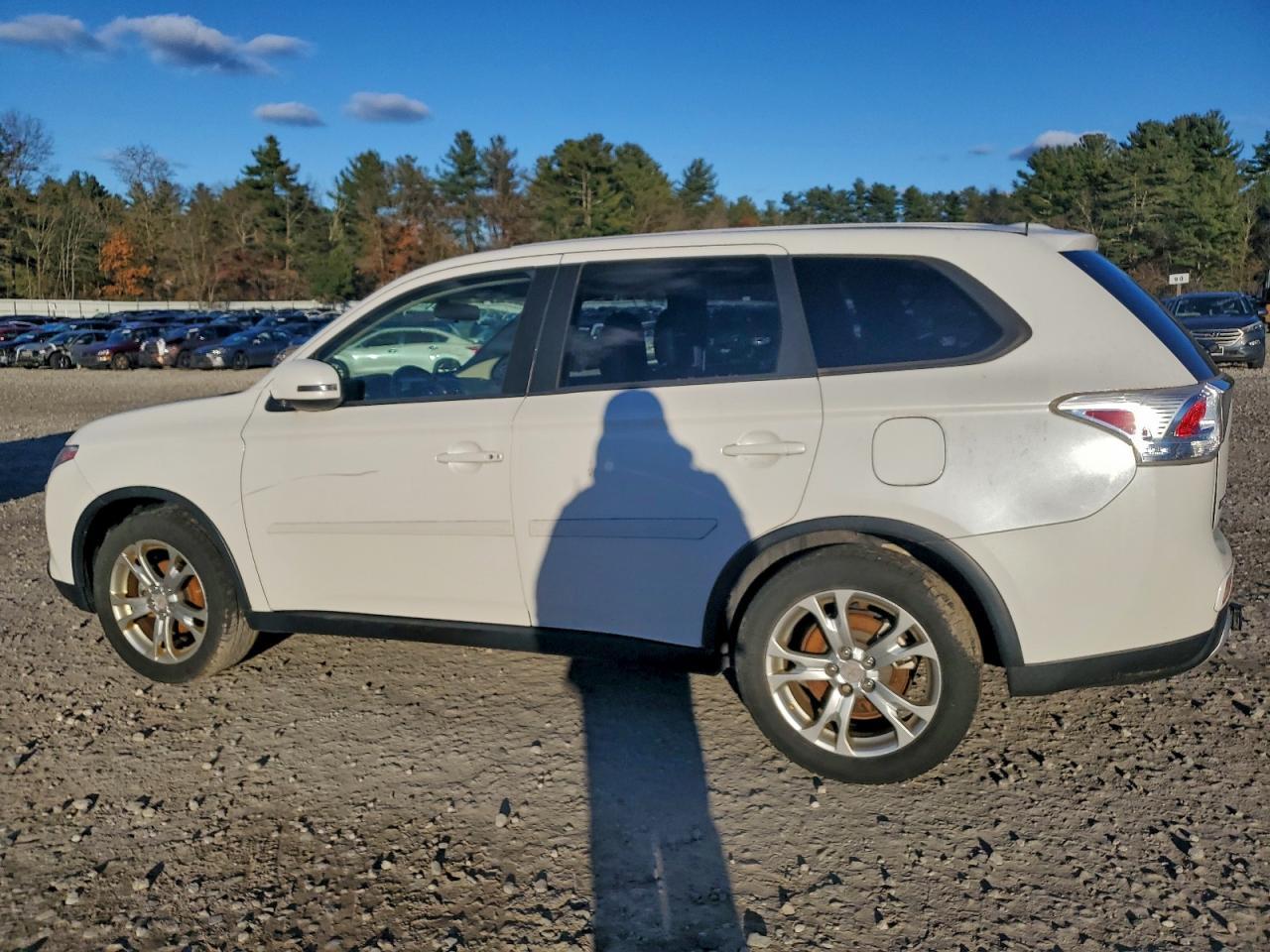 2015 Mitsubishi Outlander Se - Фото 2