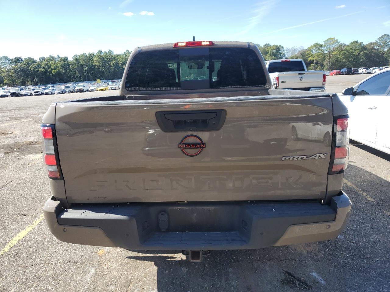 2023 Nissan Frontier S - Фото 6