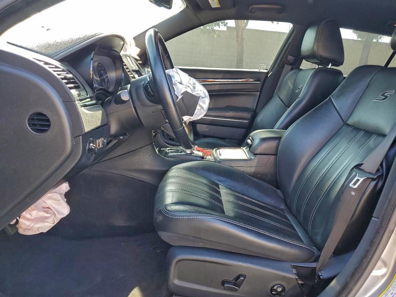 2018 Chrysler 300 S - Фото 7