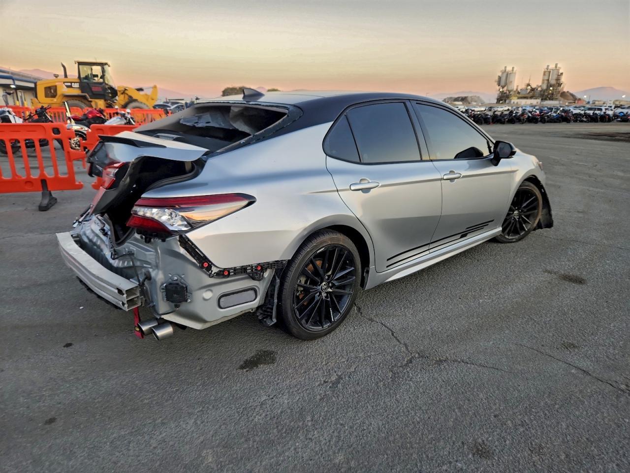 2021 Toyota Camry Xse - Image 3