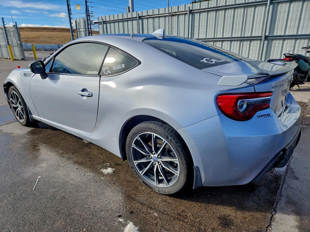 2017 Subaru Brz 2.0 Premium - Фото 2