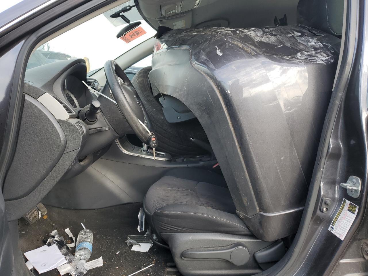 2014 Nissan Sentra S - Фото 7