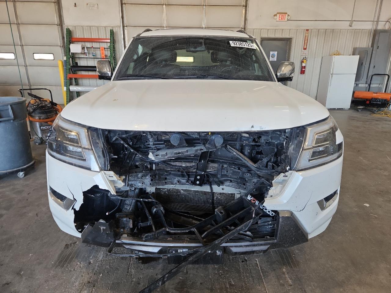 2022 Nissan Armada Platinum - Фото 5