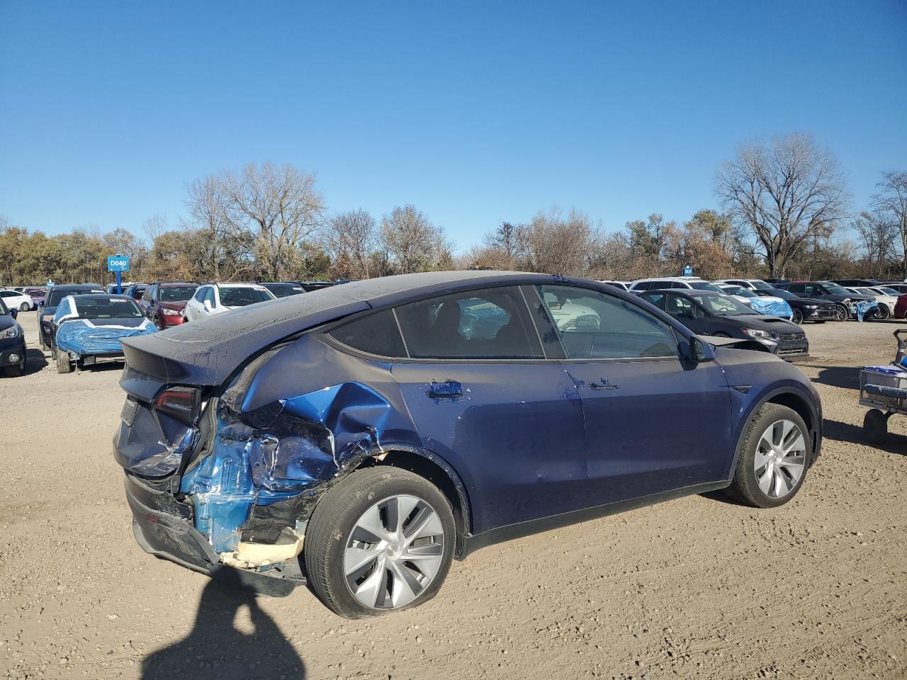 2023 Tesla Model Y - Фото 3
