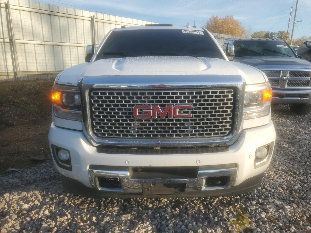 2016 GMC Sierra K3500 Denali - Фото 5