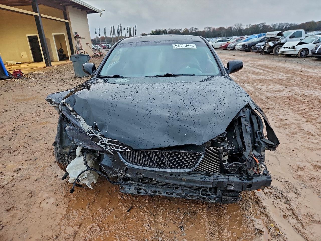 2011 Hyundai Genesis Coupe 2.0T - Фото 5