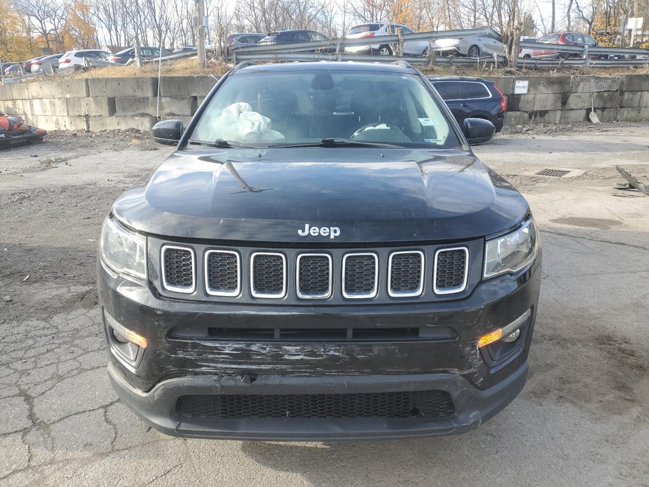 2018 Jeep Compass Latitude - Фото 5