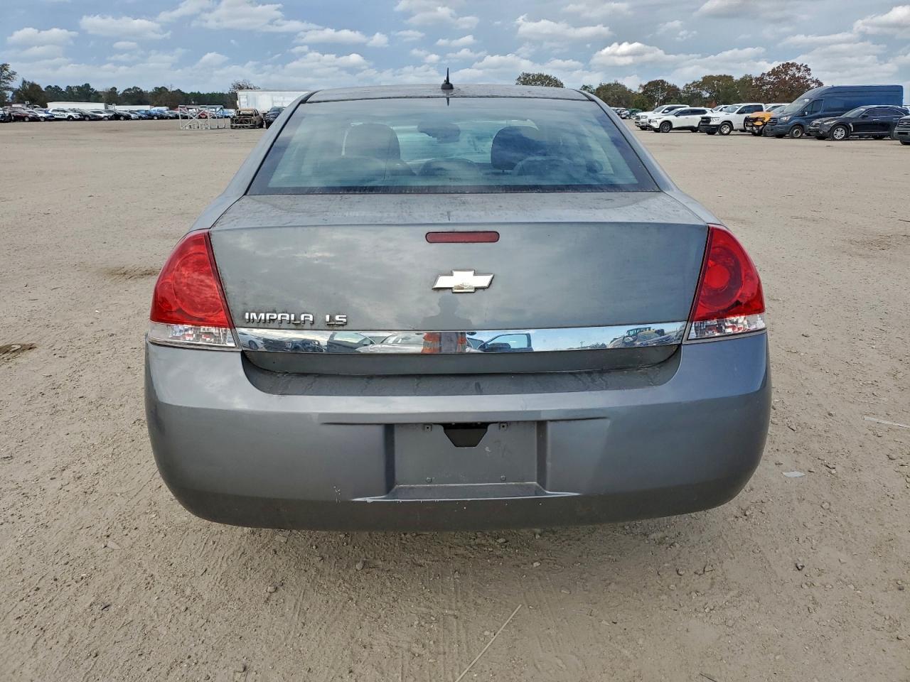 2009 Chevrolet Impala Ls - Фото 6