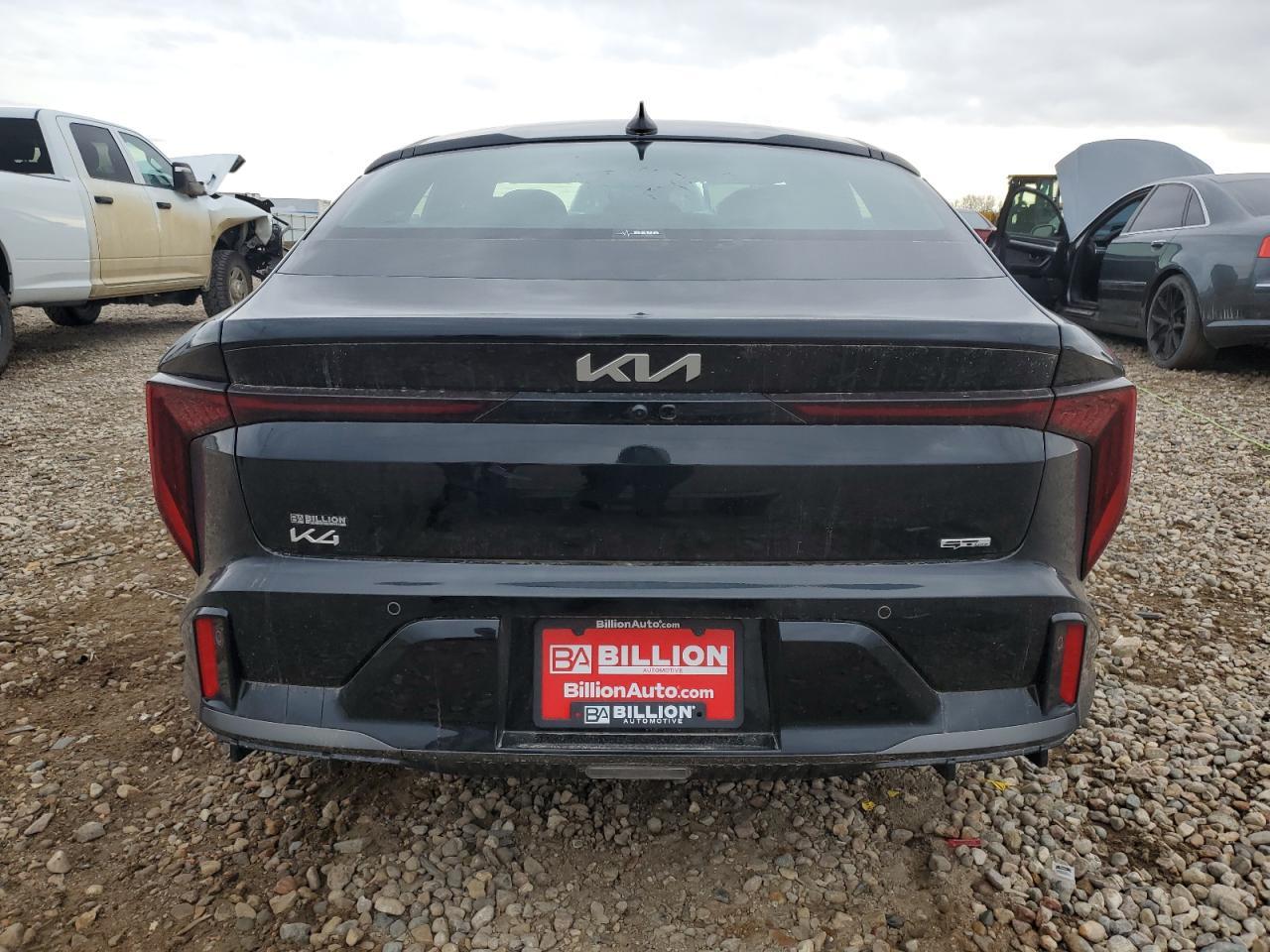 2025 Kia K4 Gt-Line Turbo - Image 6