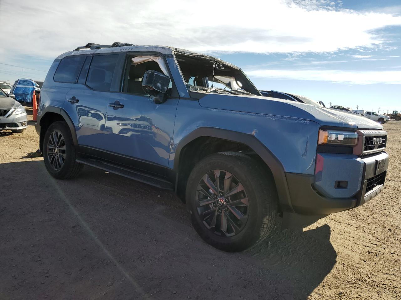 2025 Toyota Land Cruiser Base - Фото 4