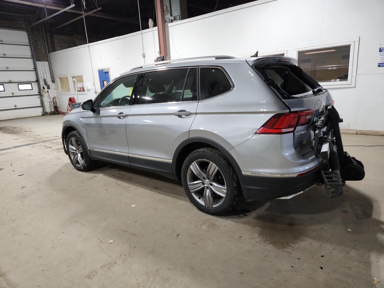 2021 Volkswagen Tiguan Se - Фото 2