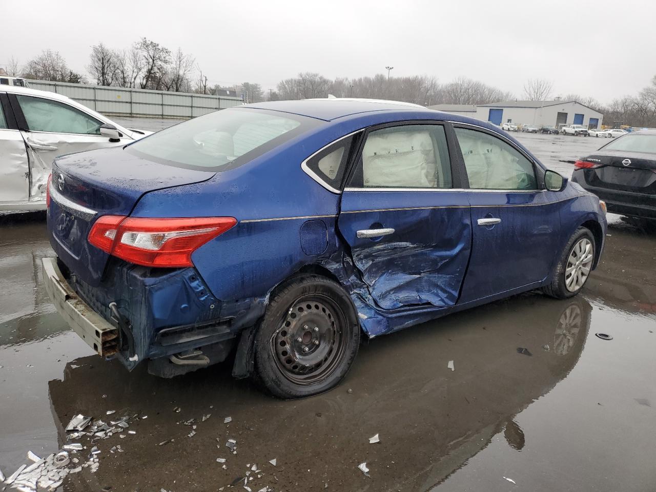 2017 Nissan Sentra S - Фото 3