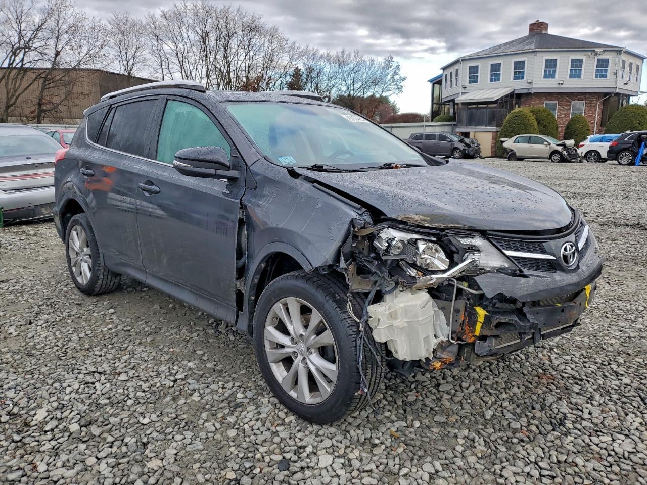 2013 Toyota Rav4 Limited - Image 4