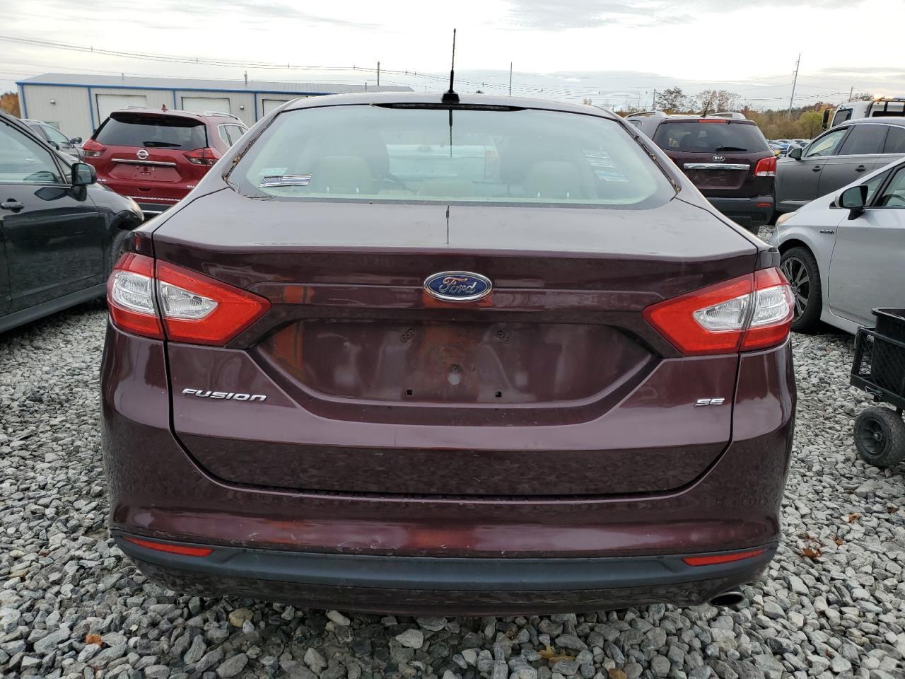 2013 Ford Fusion Se - Image 6