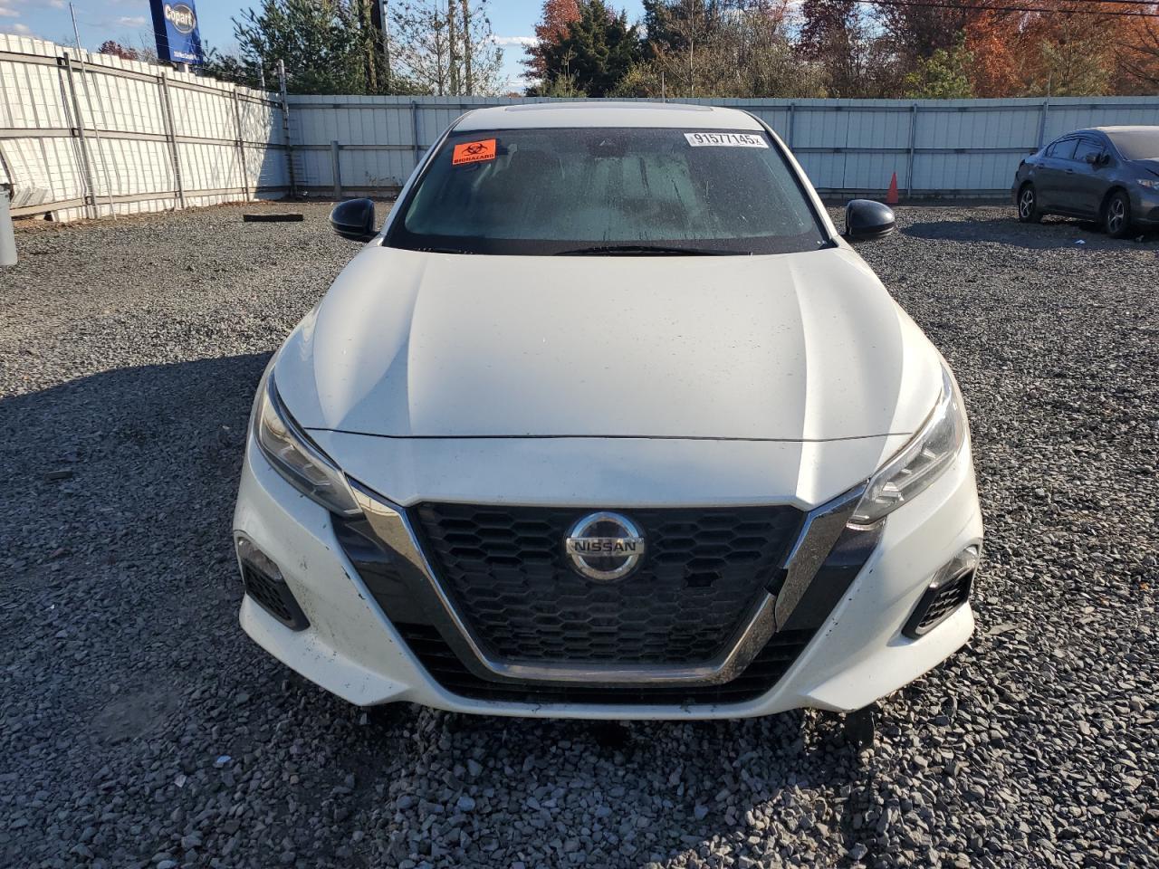 2021 Nissan Altima Sr - Image 5