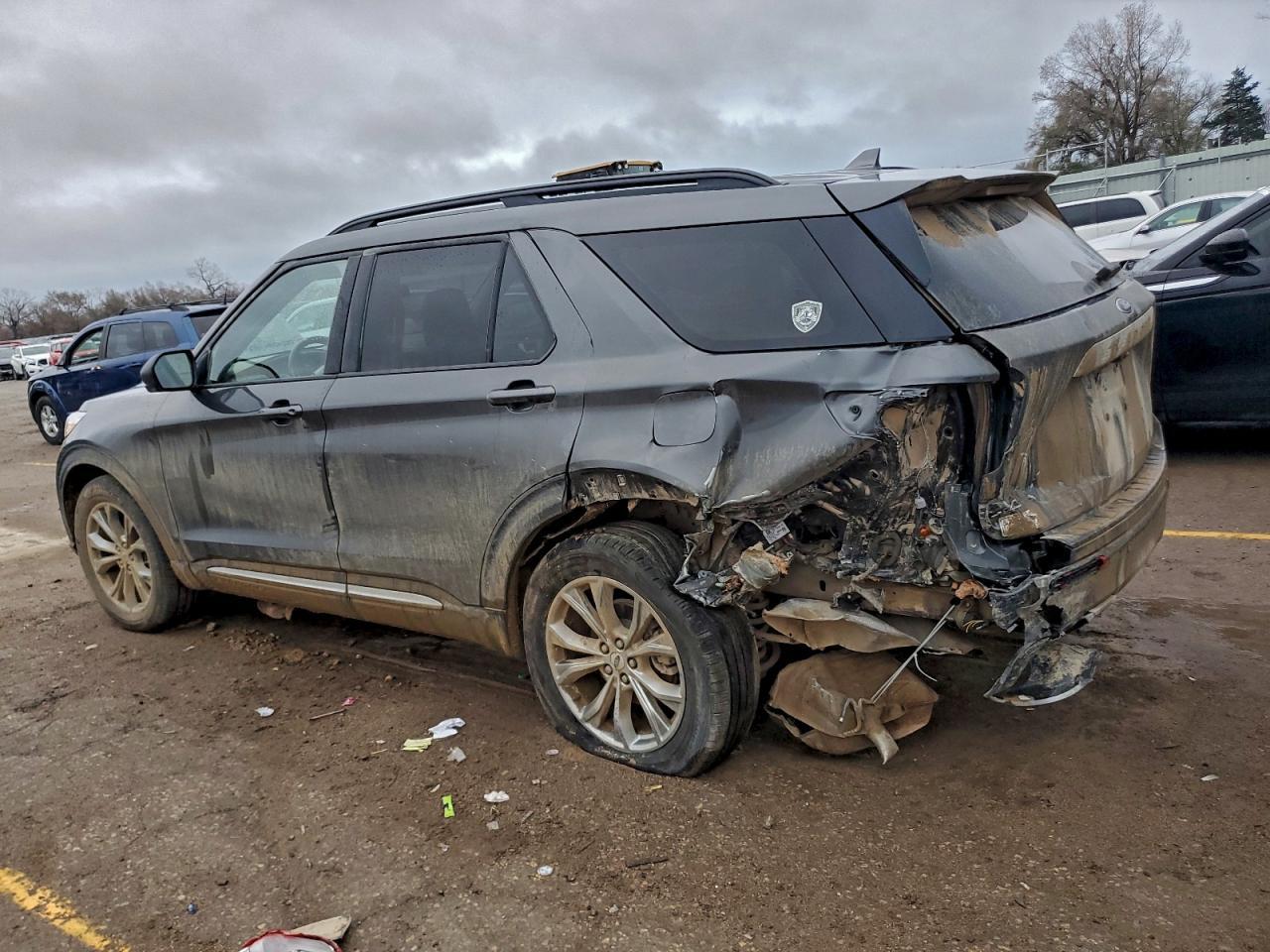 2020 Ford Explorer Xlt - Image 2