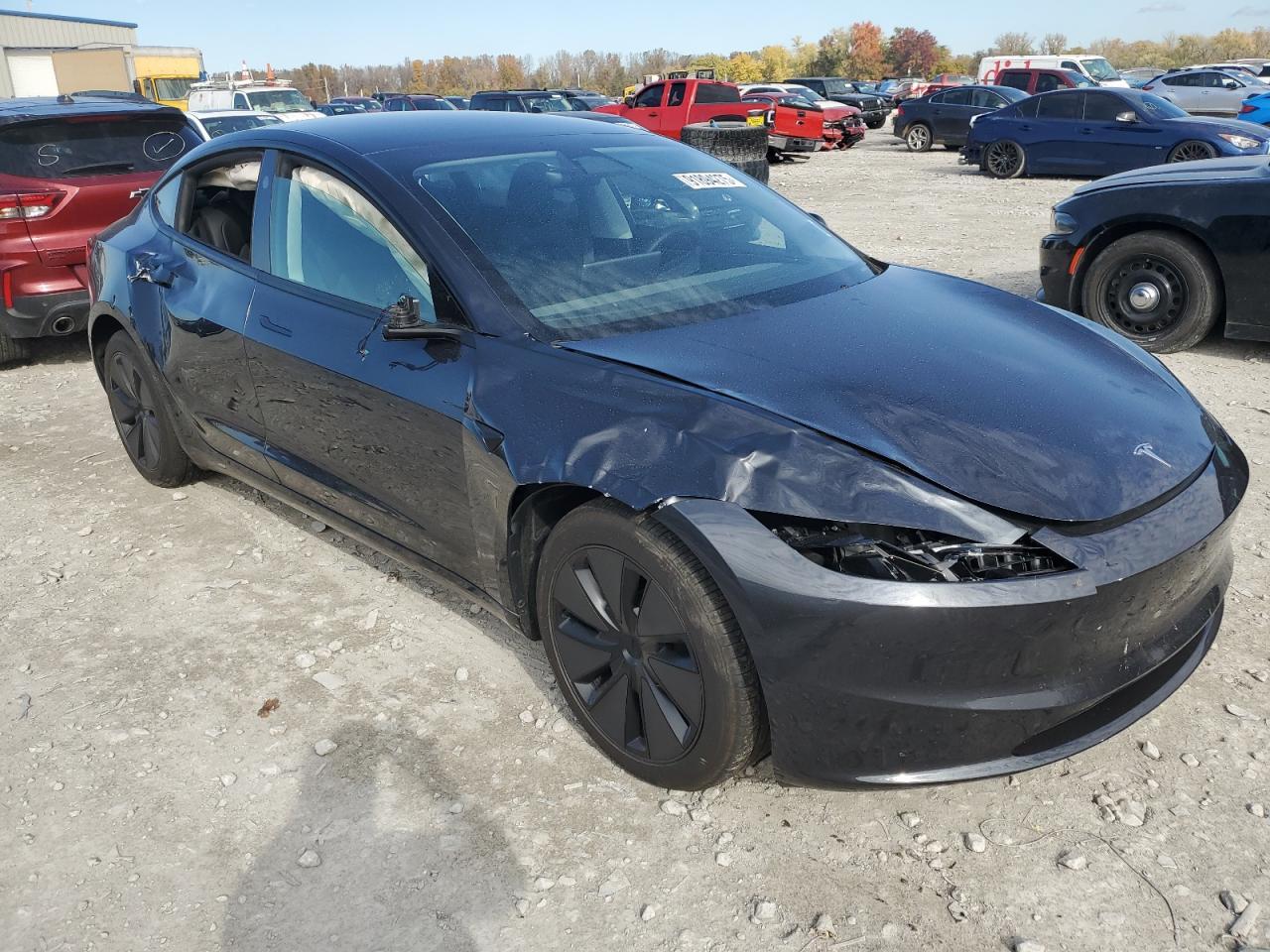 2025 Tesla Model 3 - Image 4