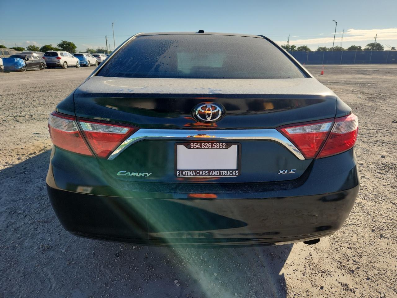 2015 Toyota Camry Le - Фото 6