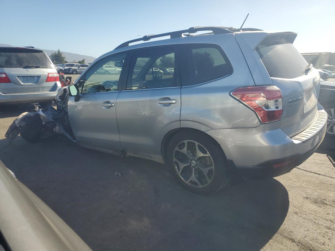 2014 Subaru Forester - Image 2