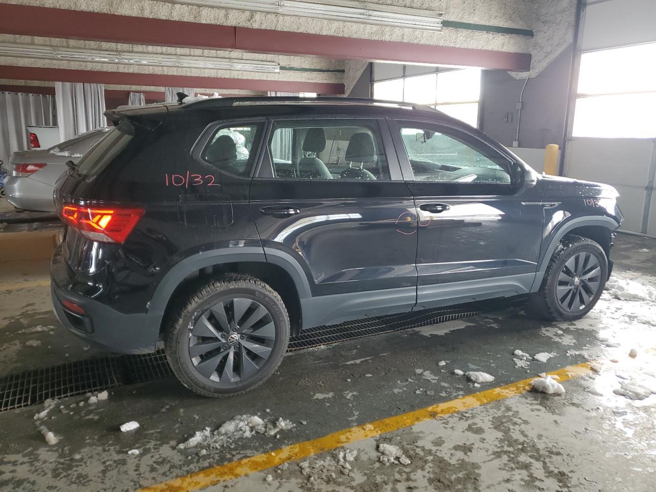 2022 Volkswagen Taos S - Image 3