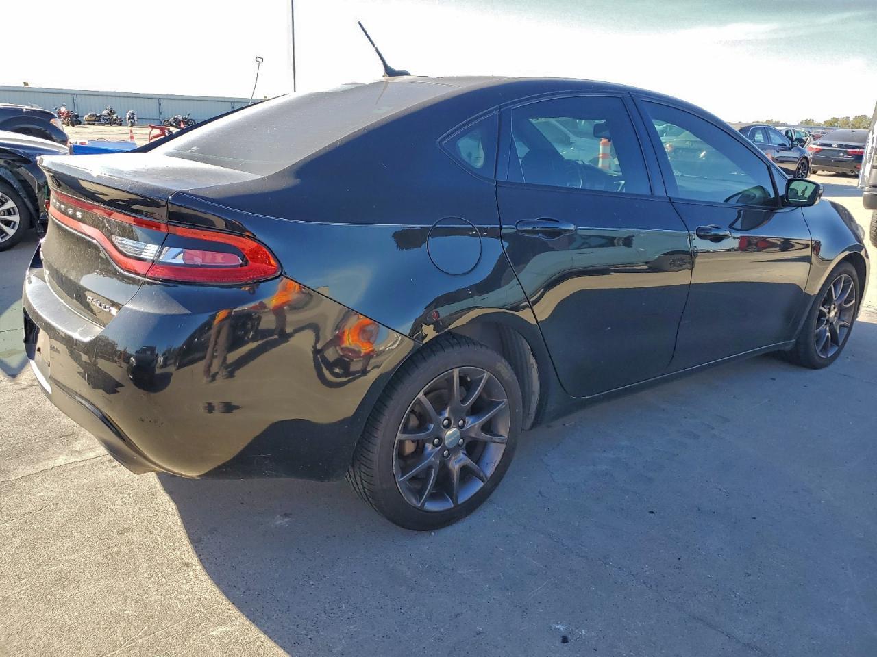 2016 Dodge Dart Sxt - Фото 3