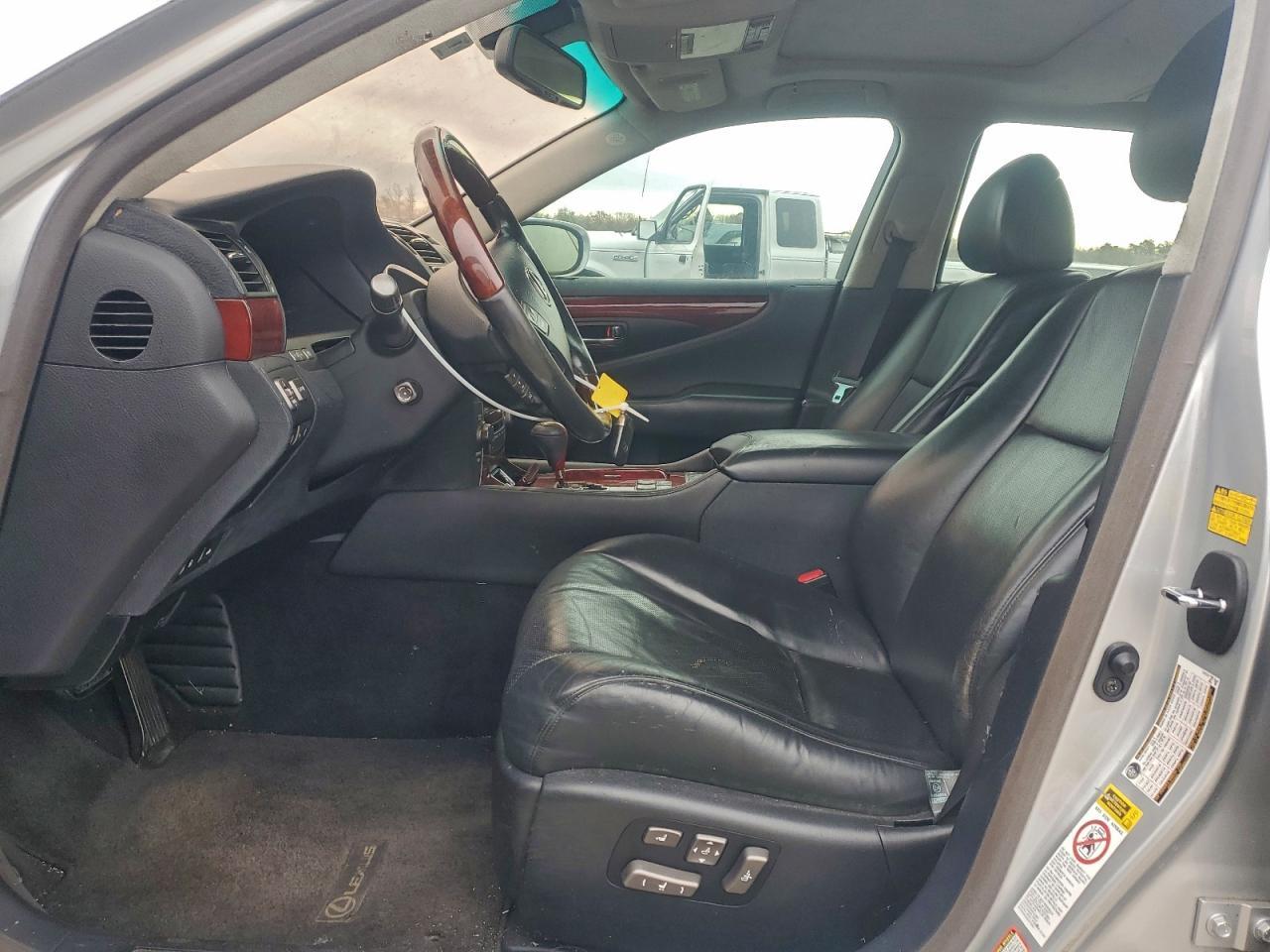2007 Lexus Ls 460L - Image 7