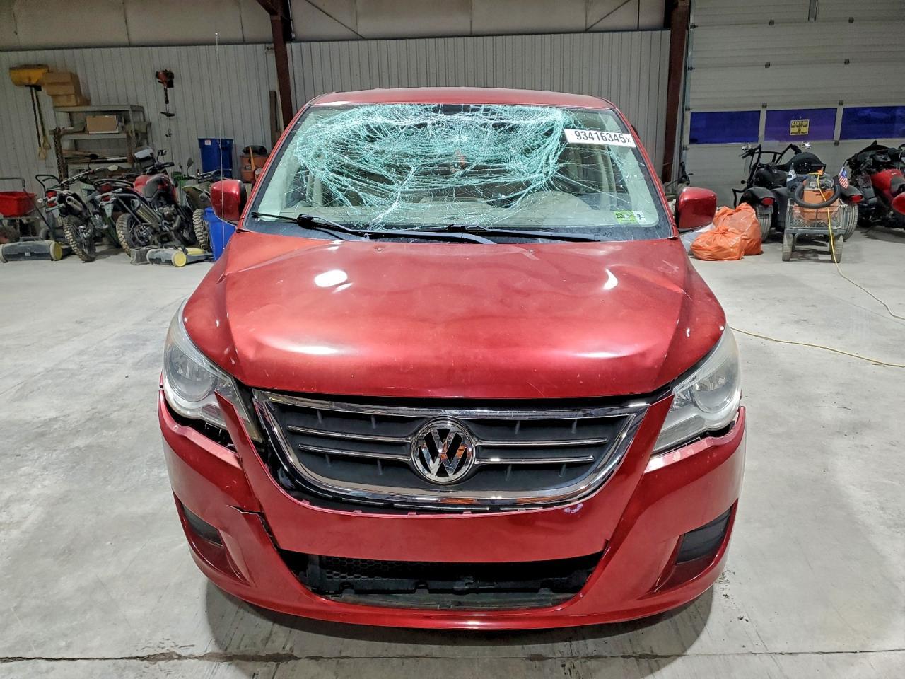 2009 Volkswagen Routan Sel - Фото 5
