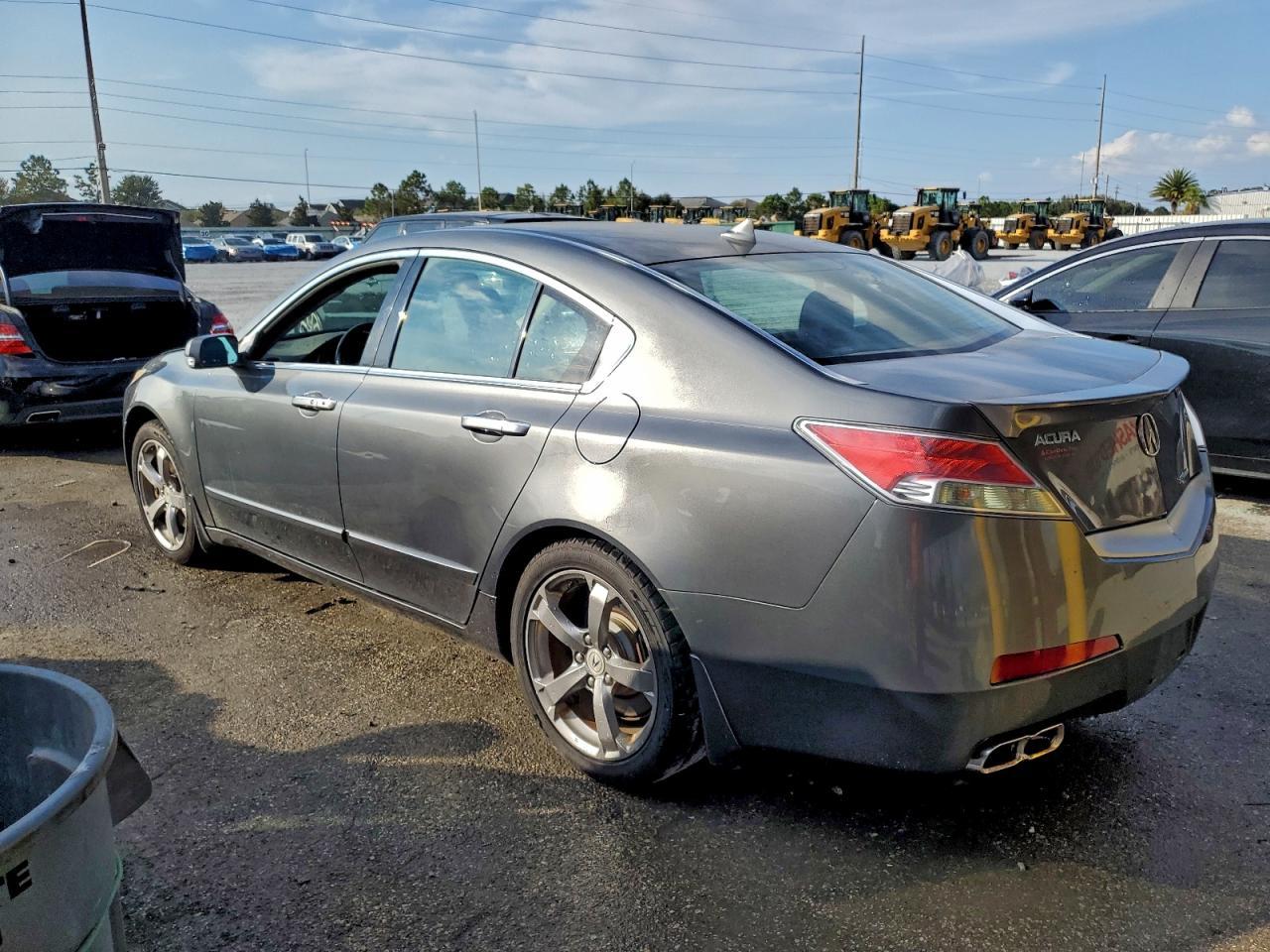 2010 Acura Tl - Image 2