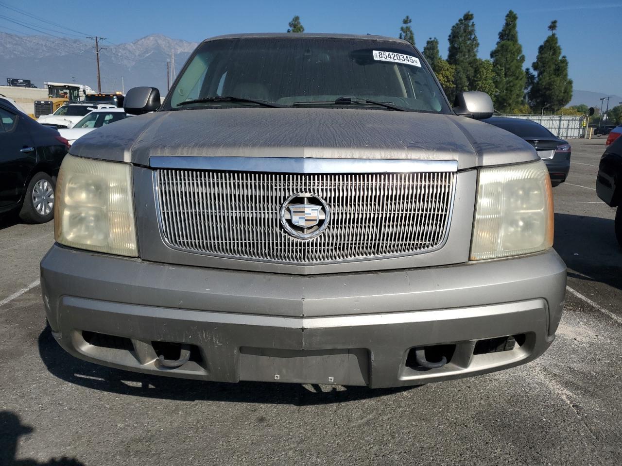 2002 Cadillac Escalade Luxury - Фото 5