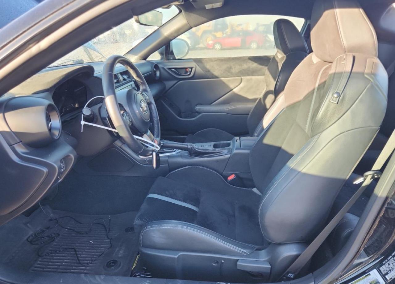 2022 Toyota Gr 86 Premium - Image 7