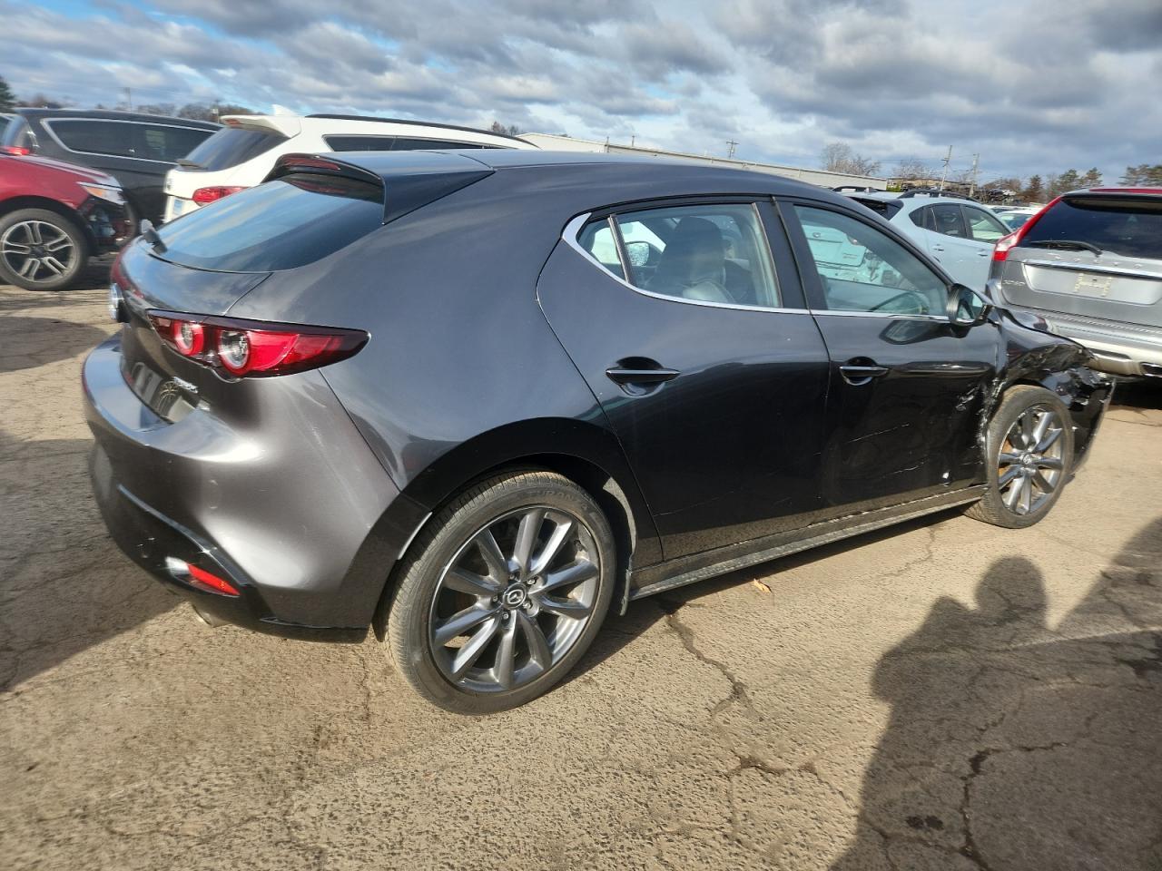 2020 Mazda 3 - Фото 3