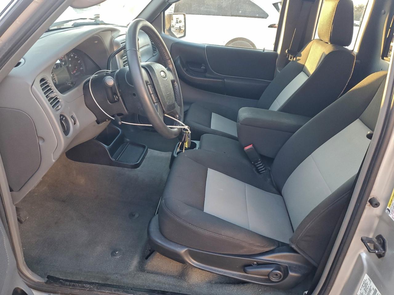 2011 Ford Ranger Super Cab - Фото 7