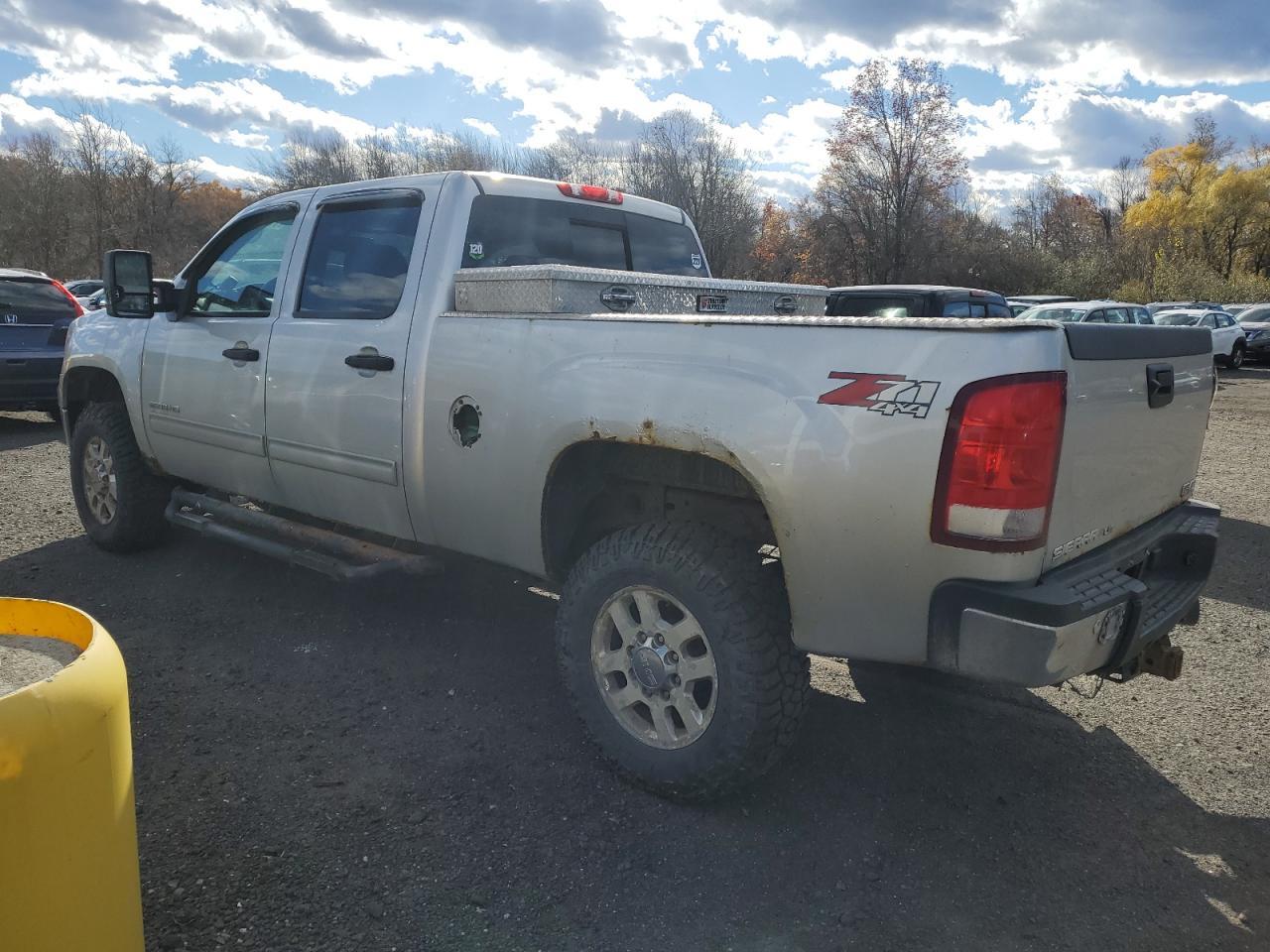 2011 GMC Sierra K2500 Sle - Фото 2