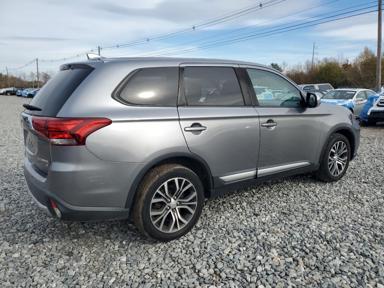 2018 Mitsubishi Outlander Se - Фото 3
