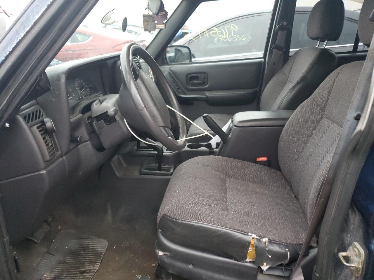 2000 Jeep Cherokee Classic - Фото 7