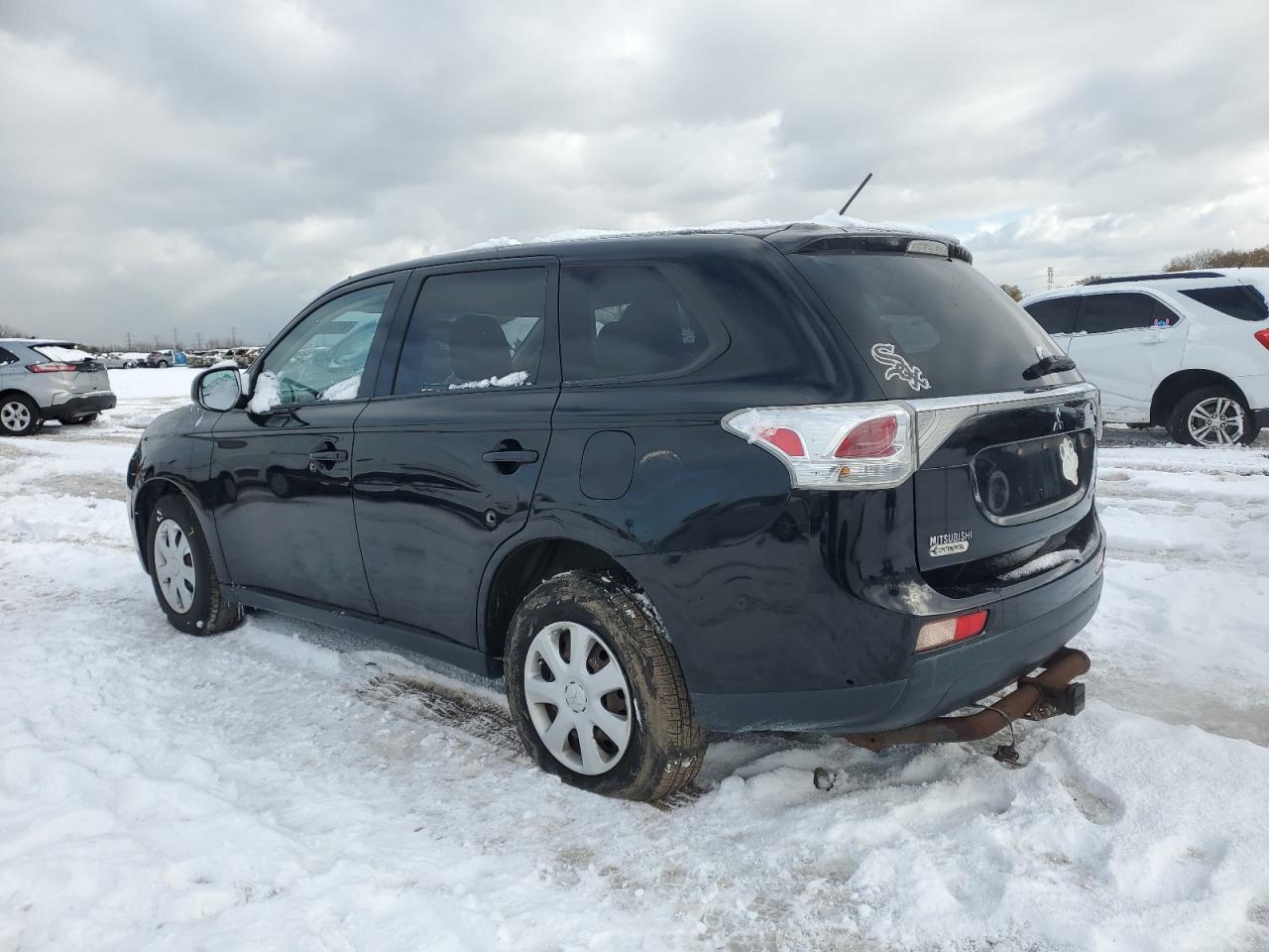 2014 Mitsubishi Outlander Es - Фото 2