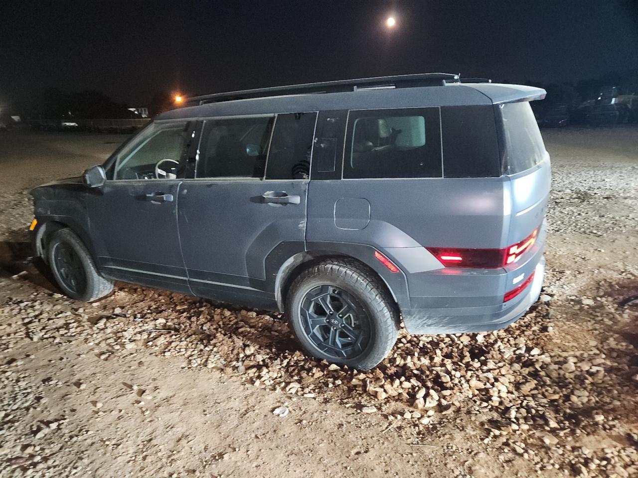 2025 Hyundai Santa Fe Xrt - Image 2