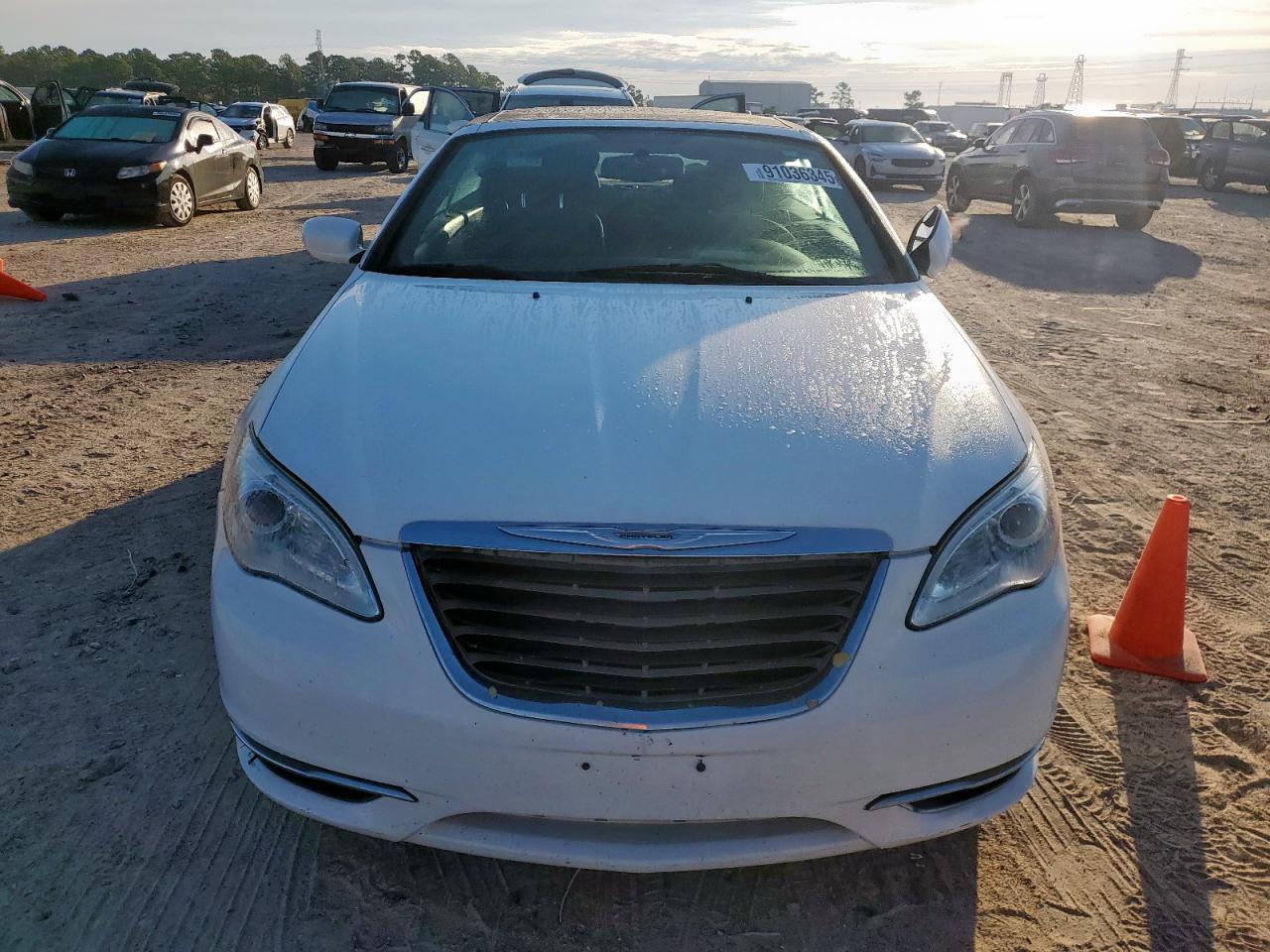 2014 Chrysler 200 Touring - Image 5