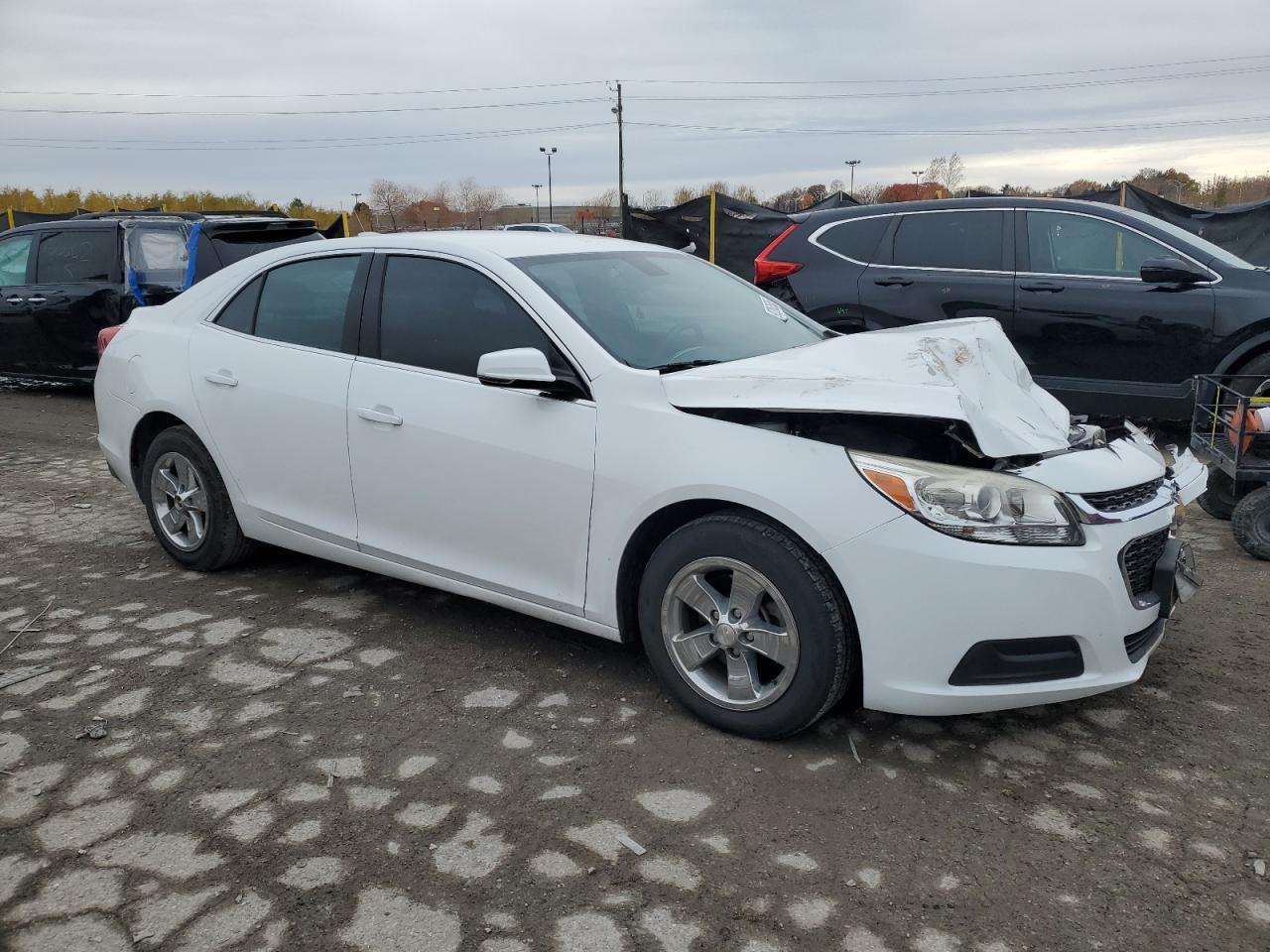 2015 Chevrolet Malibu 1Lt - Фото 4