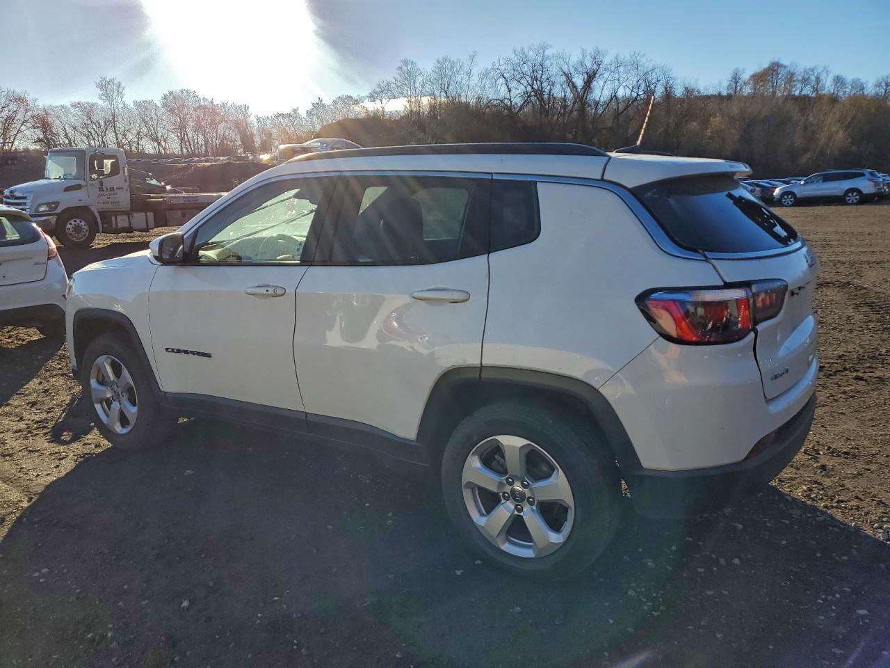 2018 Jeep Compass Latitude - Фото 2