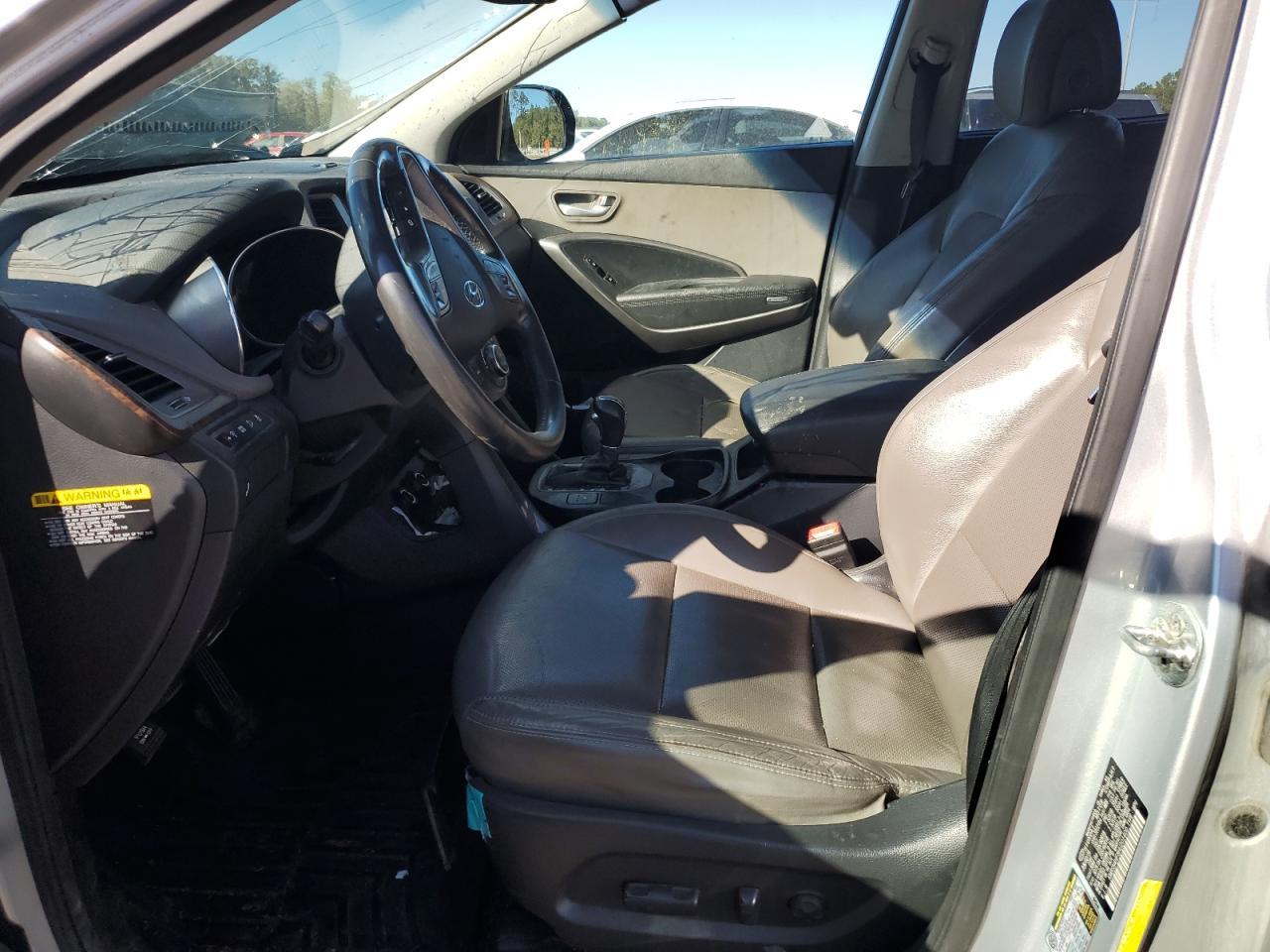 2017 Hyundai Santa Fe Se - Image 7